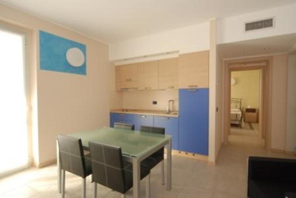 Residence & Suites Solaf Bonate di Sopra Стая снимка